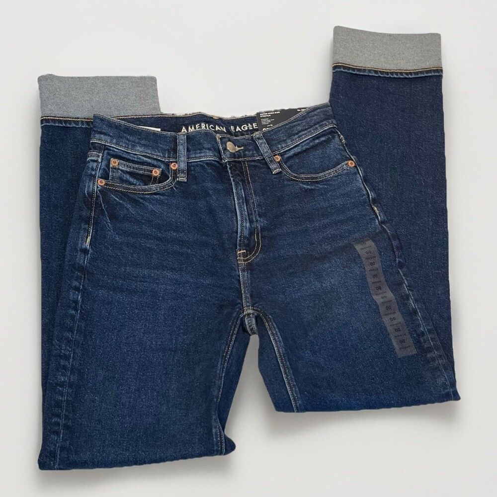 NEW Women’s American Eagle Straight Leg Jeans Super High Rise Size 00 Cuffed 24W